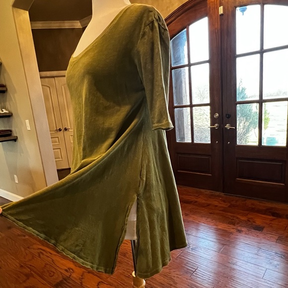 Free People Green Melrose Swing Tunic Top Size Small Green Oversized Raw Edges - Picture 6 of 16